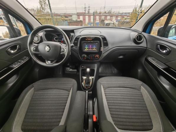 Renault Kaptur I с пробегом 2017 года, цена 1 029 000 рублей, 215000 км, внедорожник, Автокод Объявления