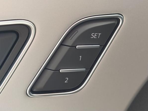 Audi Q8 I (4M) с пробегом 2019 года, цена 6 167 000 рублей, 97280 км, внедорожник, Автокод Объявления