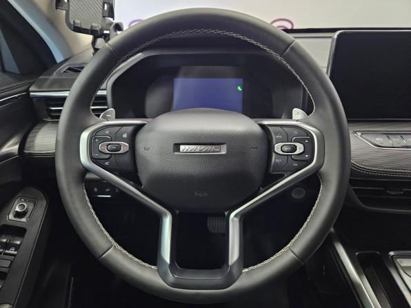 Haval Jolion I с пробегом 2023 года, цена 1 995 000 рублей, 31338 км, внедорожник, Автокод Объявления