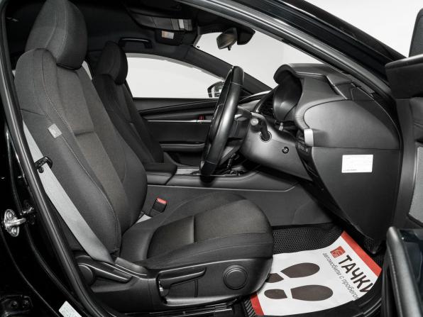 Mazda 3 IV (BP) с пробегом 2019 года, цена 1 675 500 рублей, 55851 км, хэтчбек, Автокод Объявления