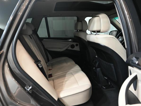 BMW X5 II (E70) Рестайлинг с пробегом 2010 года, цена 2 250 000 рублей, 172748 км, внедорожник, Автокод Объявления