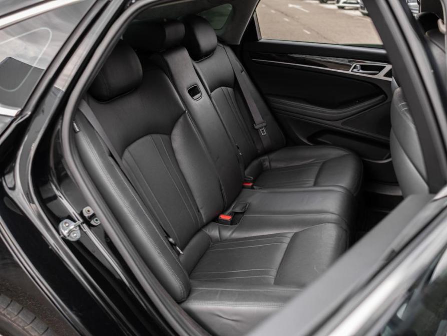 Hyundai Genesis II Сочи  - изображение 7