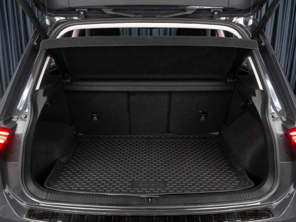 Volkswagen Tiguan II Рестайлинг с пробегом 2021 года, цена 3 449 000 рублей, 87772 км, внедорожник, Автокод Объявления