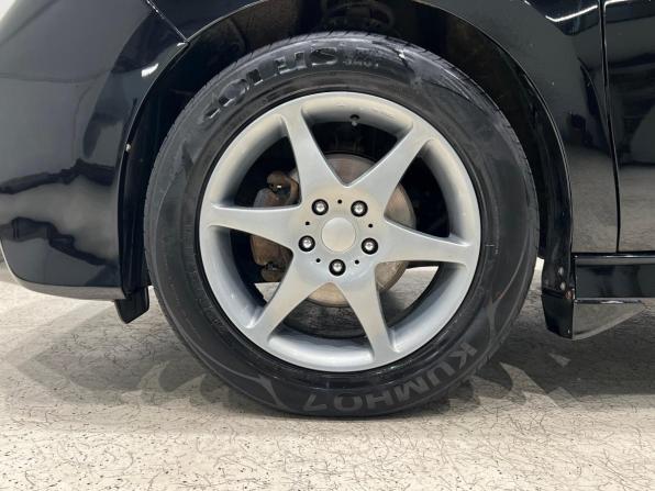Honda Stepwgn V с пробегом 2016 года, цена 1 999 000 рублей, 140364 км, минивэн, Автокод Объявления