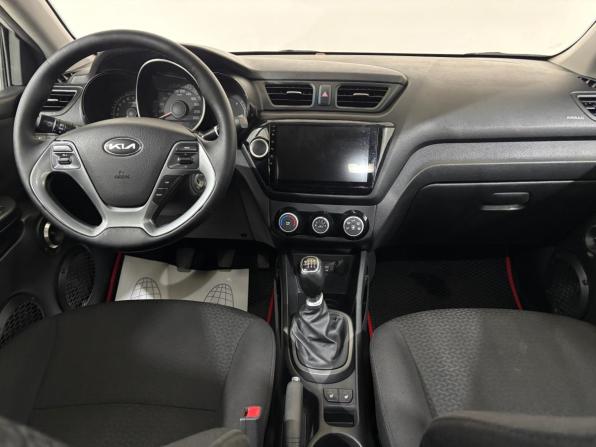 Kia Rio III Рестайлинг с пробегом 2015 года, цена 790 000 рублей, 244279 км, седан, Автокод Объявления