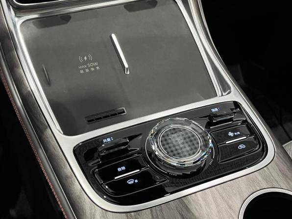Geely Galaxy M7 с пробегом 2026 года, цена 3 930 000 рублей, 76 км, внедорожник, Автокод Объявления