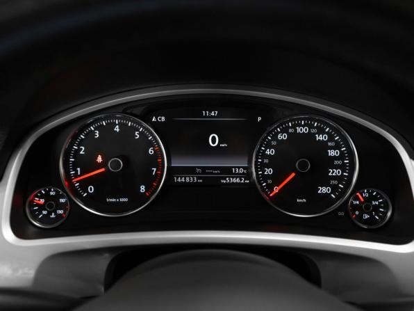 Volkswagen Touareg II Рестайлинг с пробегом 2017 года, цена 3 380 000 рублей, 144829 км, внедорожник, Автокод Объявления