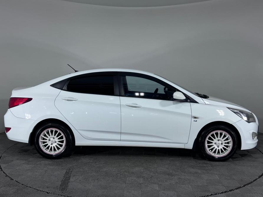 Hyundai Solaris I Рестайлинг Ростов-на-Дону  - изображение 8