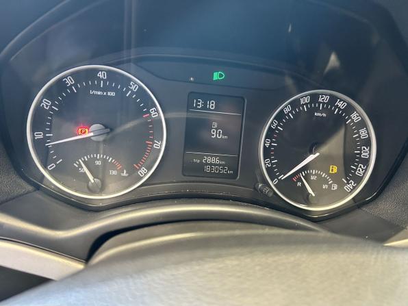 Skoda Octavia II (A5) Рестайлинг с пробегом 2011 года, цена 790 000 рублей, 183049 км, лифтбек, Автокод Объявления