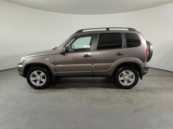Chevrolet Niva I Рестайлинг с пробегом 2014 года, цена 570 000 рублей, 88800 км, внедорожник, Автокод Объявления