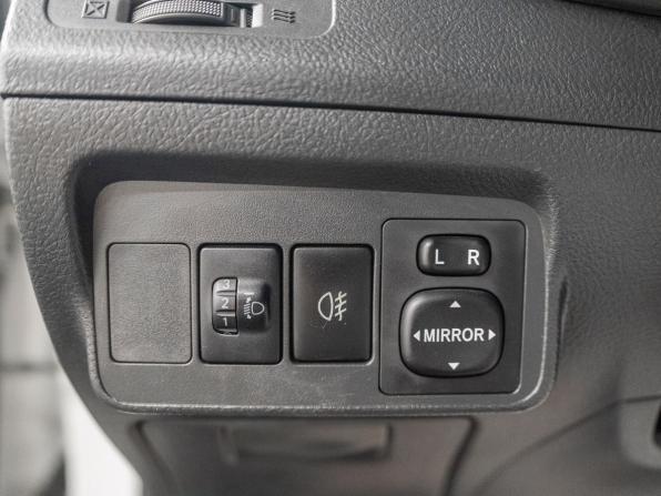 Toyota Corolla X (E140 E150) Рестайлинг с пробегом 2011 года, цена 1 099 000 рублей, 172500 км, седан, Автокод Объявления