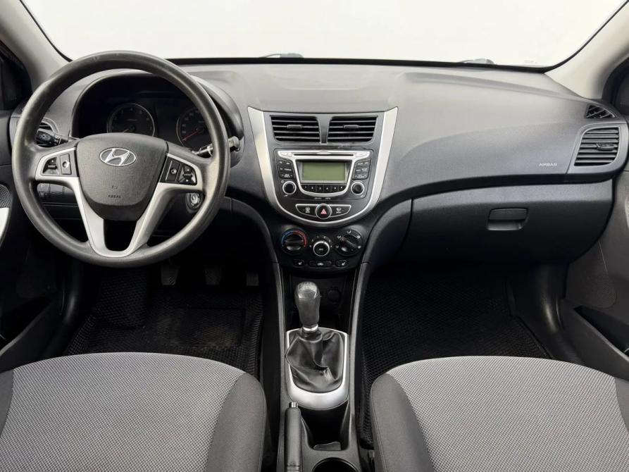 Hyundai Solaris I Москва  - изображение 9