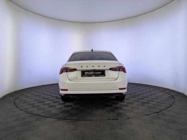 Skoda Octavia IV (A8) с пробегом 2021 года, цена 2 500 000 рублей, 48065 км, лифтбек, Автокод Объявления