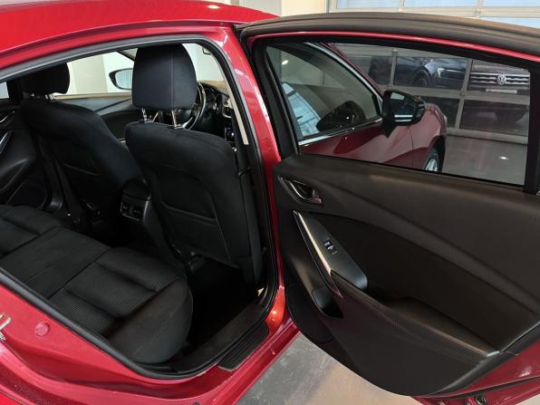 Mazda 6 III (GJ) Рестайлинг с пробегом 2016 года, цена 1 800 400 рублей, 120676 км, седан, Автокод Объявления