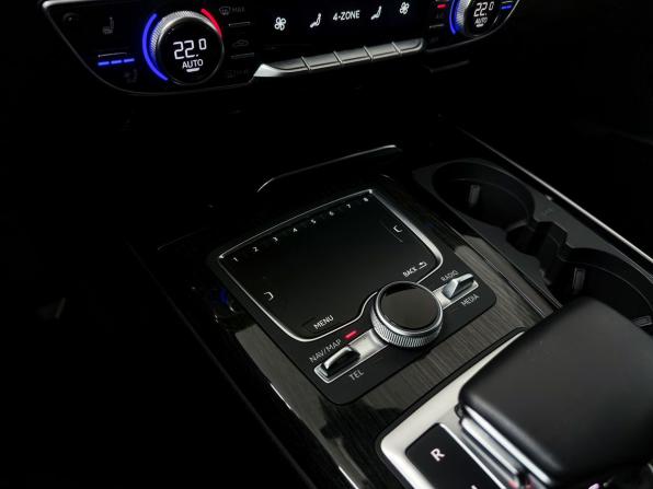 Audi Q7 II (4M) с пробегом 2019 года, цена 5 500 000 рублей, 131340 км, внедорожник, Автокод Объявления