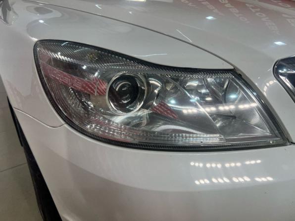 Skoda Octavia II (A5) Рестайлинг с пробегом 2011 года, цена 800 000 рублей, 176500 км, лифтбек, Автокод Объявления