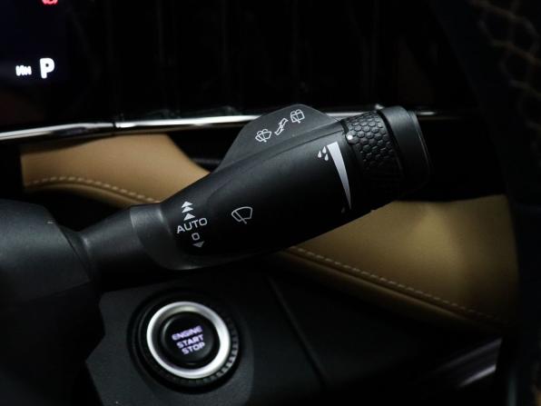 Geely Atlas II с пробегом 2024 года, цена 2 499 000 рублей, 39000 км, внедорожник, Автокод Объявления