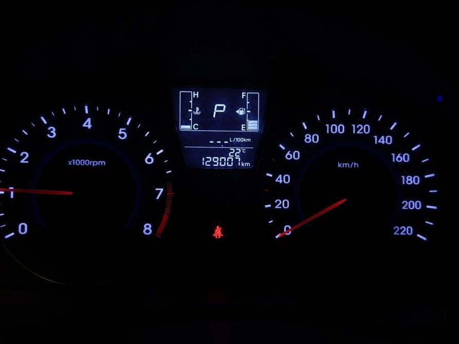 Hyundai Solaris I Рестайлинг Москва  - изображение 18
