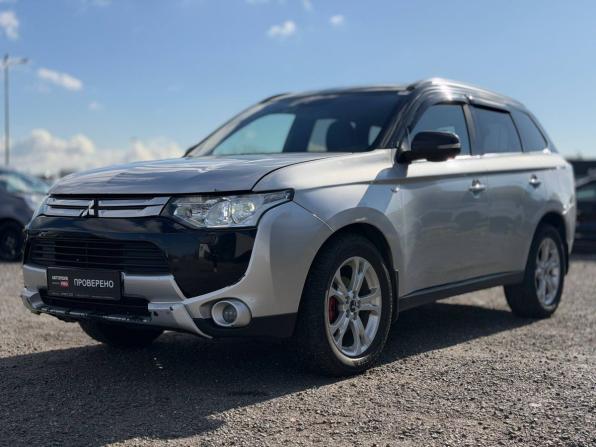 Mitsubishi Outlander III с пробегом 2013 года, цена 1 315 000 рублей, 261292 км, внедорожник, Автокод Объявления