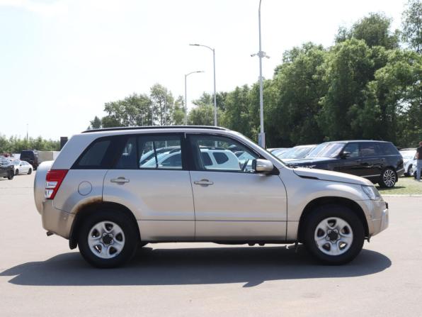 Suzuki Grand Vitara II Рестайлинг с пробегом 2011 года, цена 980 000 рублей, 189882 км, внедорожник, Автокод Объявления
