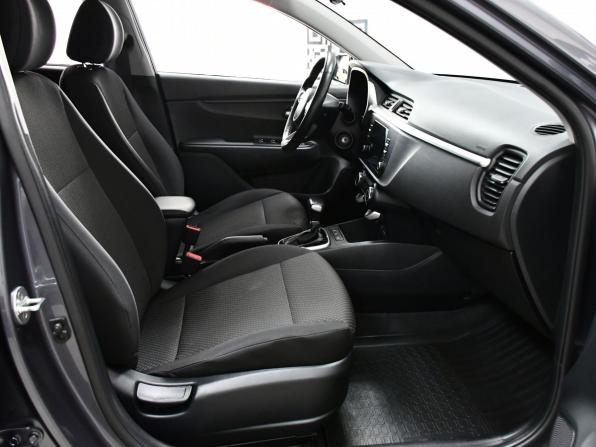 Kia Rio IV Рестайлинг с пробегом 2022 года, цена 1 847 000 рублей, 42475 км, седан, Автокод Объявления
