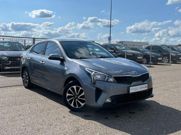 Kia Rio IV Рестайлинг с пробегом 2020 года, цена 1 376 990 рублей, 96296 км, седан, Автокод Объявления