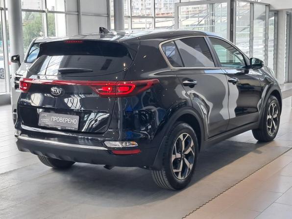 Kia Sportage IV Рестайлинг с пробегом 2021 года, цена 2 423 000 рублей, 58953 км, внедорожник, Автокод Объявления