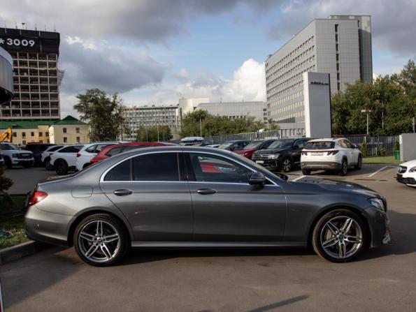 Mercedes-Benz E-Класс V (W213 S213 C238) с пробегом 2018 года, цена 3 148 000 рублей, 97106 км, седан, Автокод Объявления