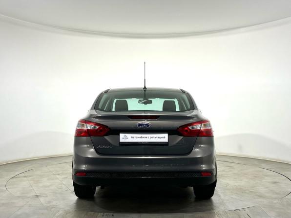 Ford Focus III с пробегом 2013 года, цена 845 000 рублей, 137462 км, седан, Автокод Объявления