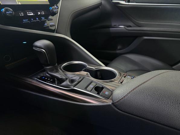 Toyota Camry VIII (XV70) с пробегом 2019 года, цена 2 500 000 рублей, 168438 км, седан, Автокод Объявления