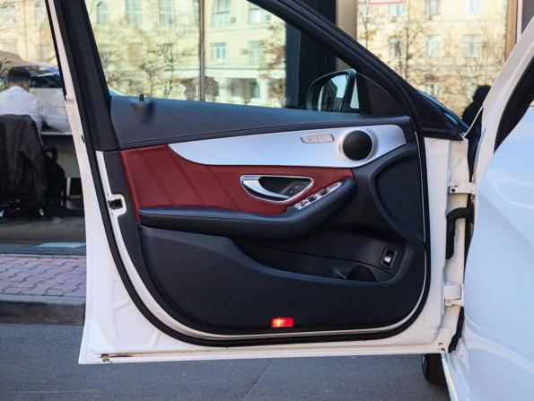 Mercedes-Benz C-Класс IV (W205) с пробегом 2014 года, цена 2 190 000 рублей, 77950 км, седан, Автокод Объявления