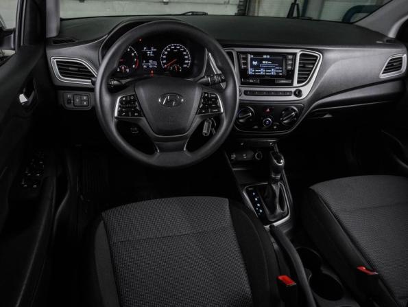 Hyundai Solaris II Рестайлинг с пробегом 2021 года, цена 1 497 000 рублей, 103114 км, седан, Автокод Объявления