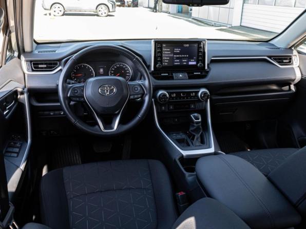 Toyota RAV4 V (XA50) с пробегом 2020 года, цена 3 090 000 рублей, 48223 км, внедорожник, Автокод Объявления