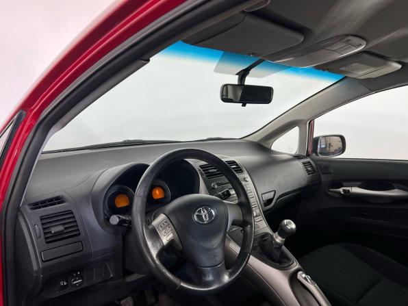 Toyota Auris I с пробегом 2008 года, цена 599 000 рублей, 217690 км, хэтчбек, Автокод Объявления