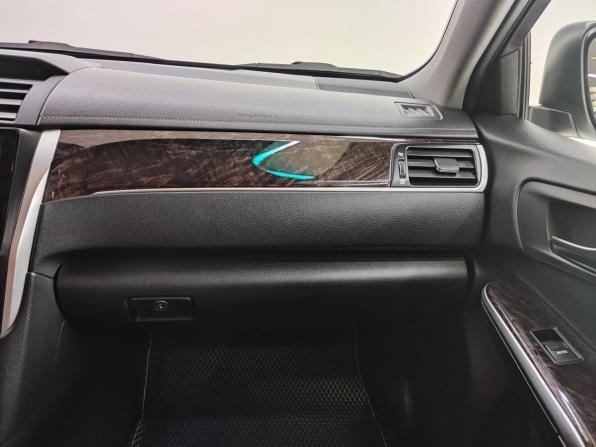 Toyota Camry VII (XV50) Рестайлинг с пробегом 2016 года, цена 1 750 000 рублей, 315874 км, седан, Автокод Объявления