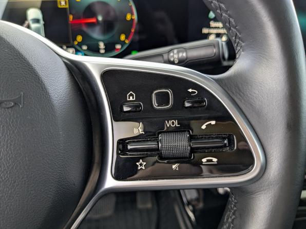 Mercedes-Benz A-Класс IV (W177) с пробегом 2020 года, цена 2 115 000 рублей, 143591 км, хэтчбек, Автокод Объявления