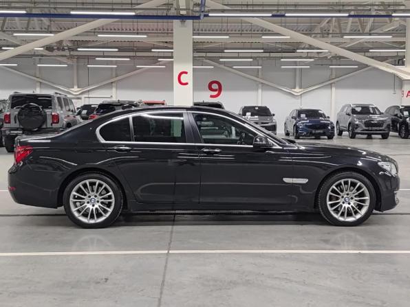 BMW 7 серии V (F01/F02/F04) Рестайлинг с пробегом 2012 года, цена 2 000 000 рублей, 246006 км, седан, Автокод Объявления