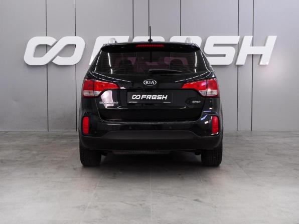 Kia Sorento II Рестайлинг с пробегом 2017 года, цена 2 049 000 рублей, 161102 км, внедорожник, Автокод Объявления