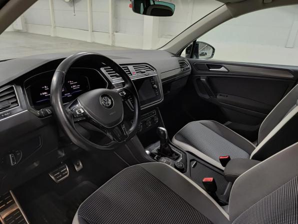 Volkswagen Tiguan II с пробегом 2020 года, цена 3 000 000 рублей, 82749 км, внедорожник, Автокод Объявления