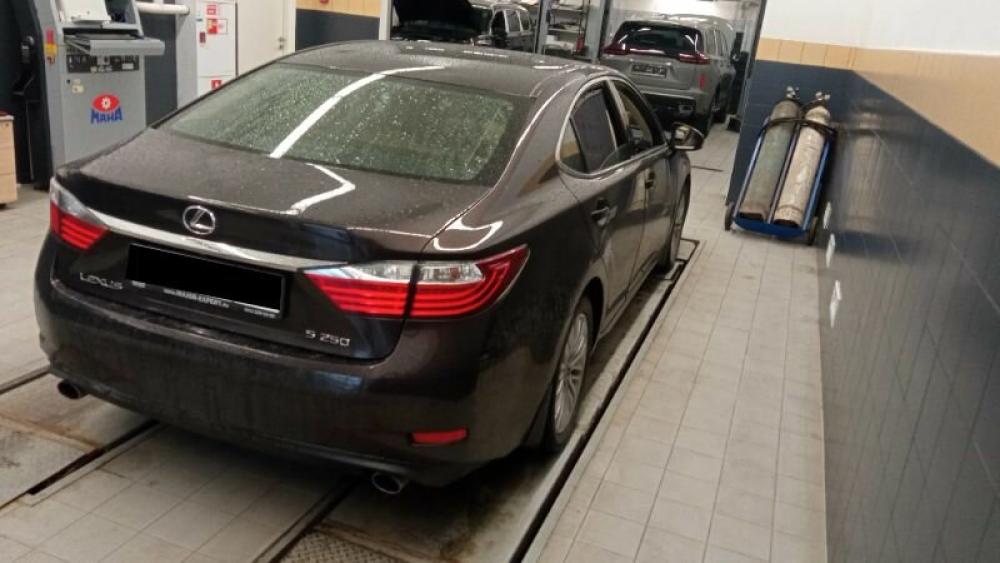 Lexus ES VI Санкт-Петербург  - изображение 3