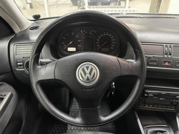 Volkswagen Bora I с пробегом 2004 года, цена 590 000 рублей, 205000 км, седан, Автокод Объявления