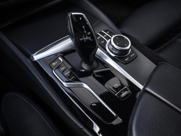 BMW 5 серии VII (G30/G31/G38) Рестайлинг с пробегом 2020 года, цена 3 899 000 рублей, 144803 км, седан, Автокод Объявления