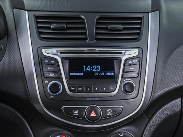 Hyundai Solaris I Рестайлинг с пробегом 2014 года, цена 1 270 000 рублей, 54375 км, седан, Автокод Объявления