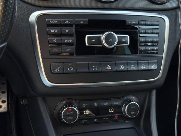 Mercedes-Benz GLA I (X156) с пробегом 2015 года, цена 1 675 000 рублей, 246083 км, внедорожник, Автокод Объявления