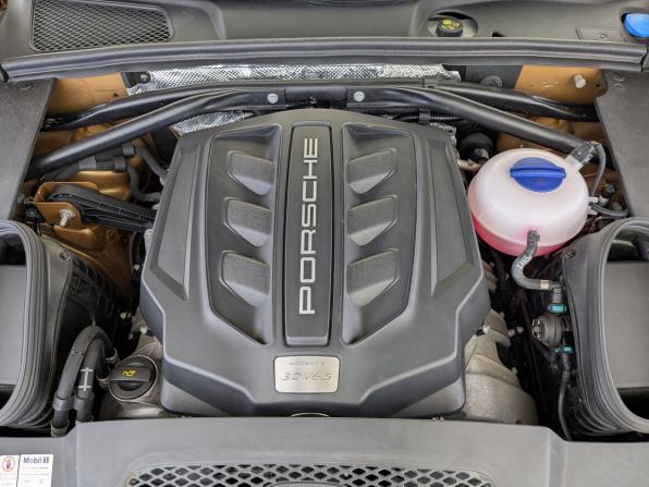 Porsche Macan I с пробегом 2015 года, цена 2 750 000 рублей, 99000 км, внедорожник, Автокод Объявления