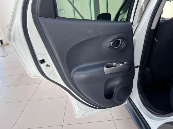 Nissan Juke I с пробегом 2014 года, цена 910 000 рублей, 211450 км, внедорожник, Автокод Объявления