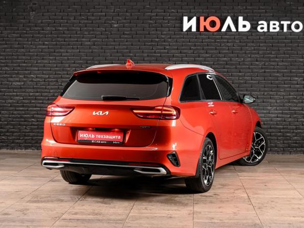 Kia Ceed III Рестайлинг с пробегом 2021 года, цена 2 350 000 рублей, 95608 км, универсал, Автокод Объявления