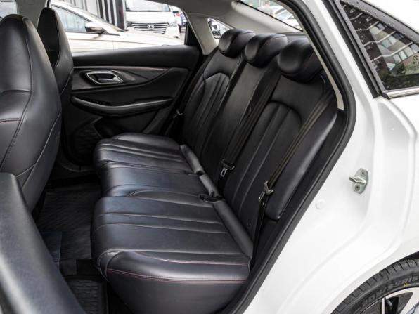 BAIC U5 Plus с пробегом 2023 года, цена 1 290 000 рублей, 47753 км, седан, Автокод Объявления
