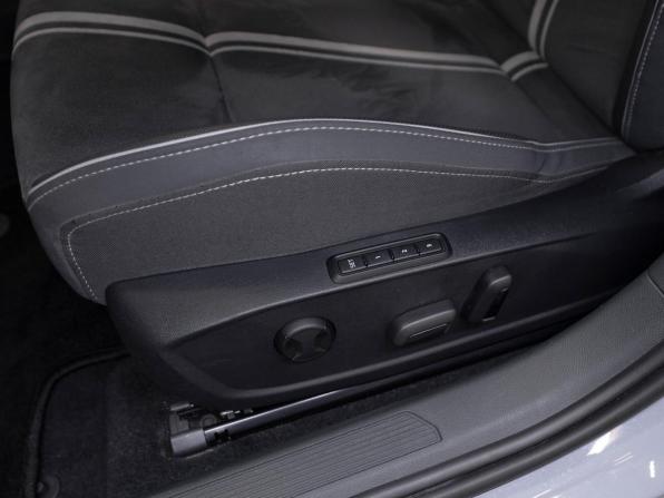 Volkswagen Golf VIII с пробегом 2022 года, цена 2 750 000 рублей, 75085 км, хэтчбек, Автокод Объявления