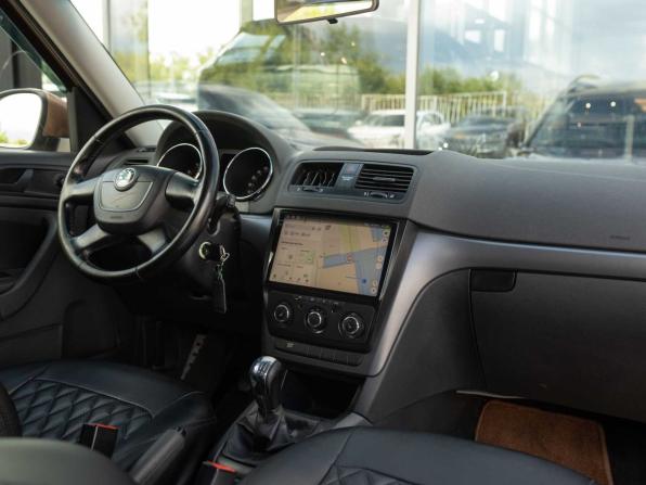 Skoda Yeti I с пробегом 2012 года, цена 900 000 рублей, 138314 км, внедорожник, Автокод Объявления